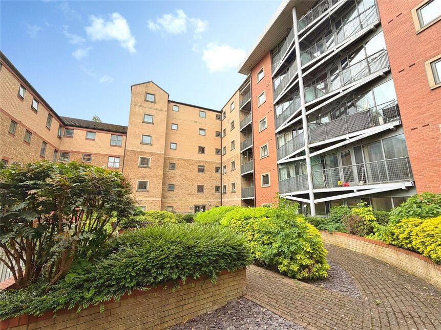 Main image of 3 bedroom Flat to rent, Kentmere Drive, Doncaster, South Yorkshire, DN4