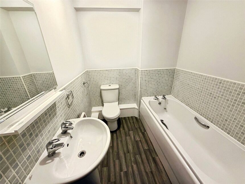 Bathroom / Wc
