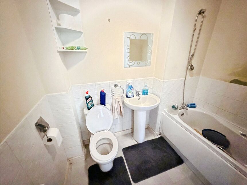 Bathroom / Wc
