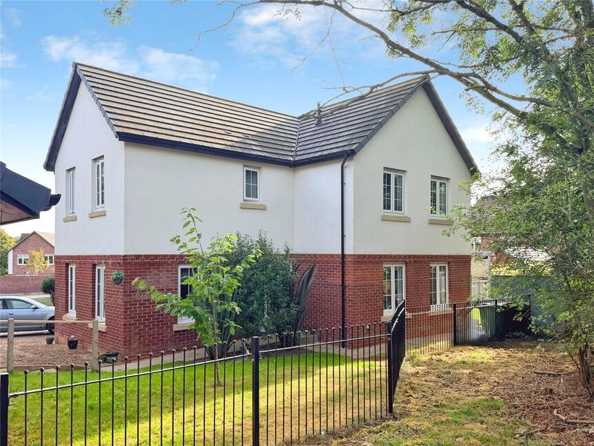 Main image of 4 bedroom Detached House for sale, Greenwood View, Creswell, Derbyshire, S80