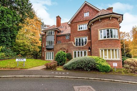 2 bedroom  Flat to rent