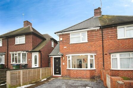 Stanway Road, 2 bedroom Semi Detached House to rent, £1,000 pcm