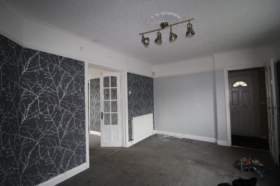 Main image of 3 bedroom Mid Terrace House to rent, Lilac Road, Dudley, West Midlands, DY1