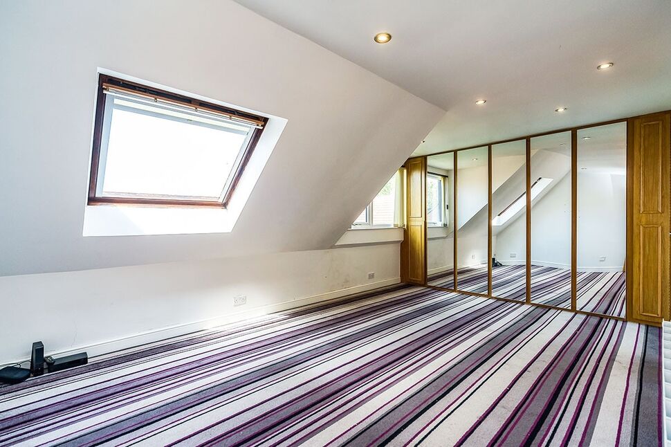 Lounge / Bedroom