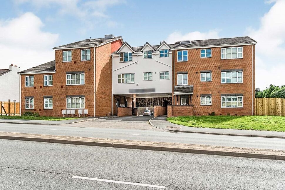 Main image of 2 bedroom Flat to rent, Thorns Road, Brierley Hill, West Midlands, DY5