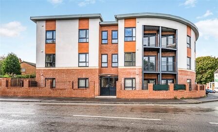 2 bedroom Flat to rent