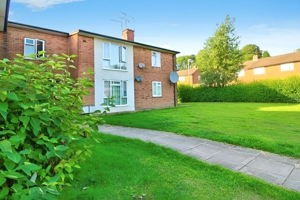 Main image of 2 bedroom Flat to rent, Gads Green Crescent, Dudley, West Midlands, DY2