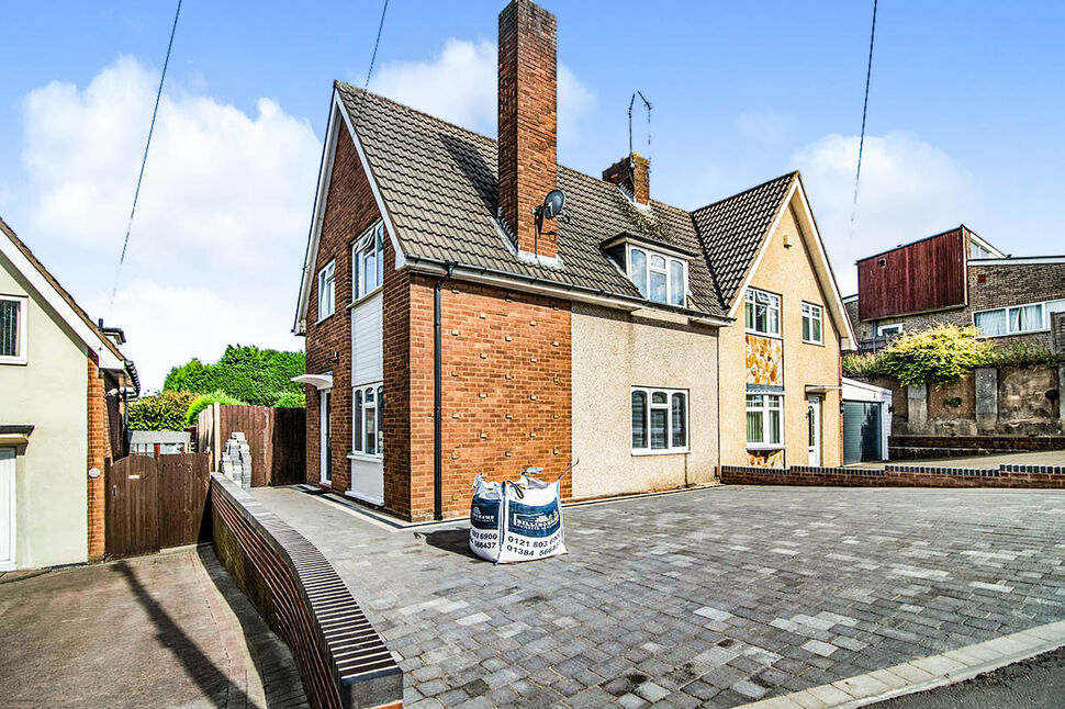Main image of 3 bedroom Semi Detached House to rent, Bushey Fields Road, Dudley, West Midlands, DY1