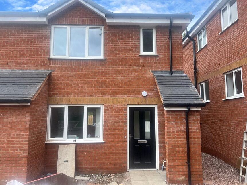 Main image of 2 bedroom Flat to rent, Dixons Green Road, Dudley, DY2