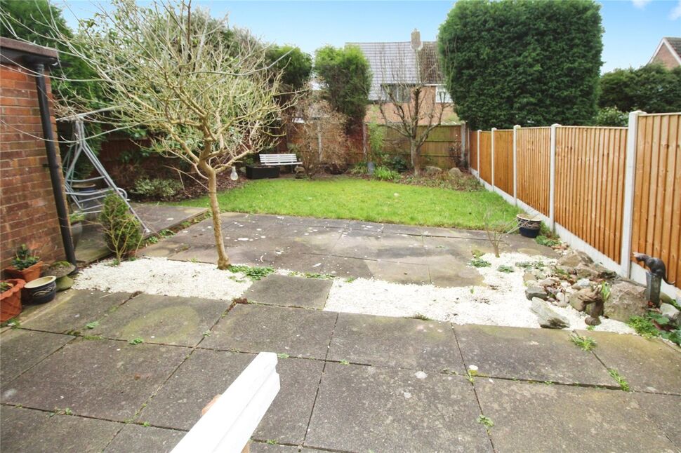 2 bedroom Semi Detached House for sale, Merryfield Road, Dudley, DY1