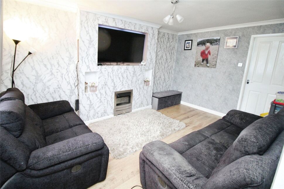 2 bedroom End Terrace House for sale, Hallchurch Road, Dudley, DY2 £