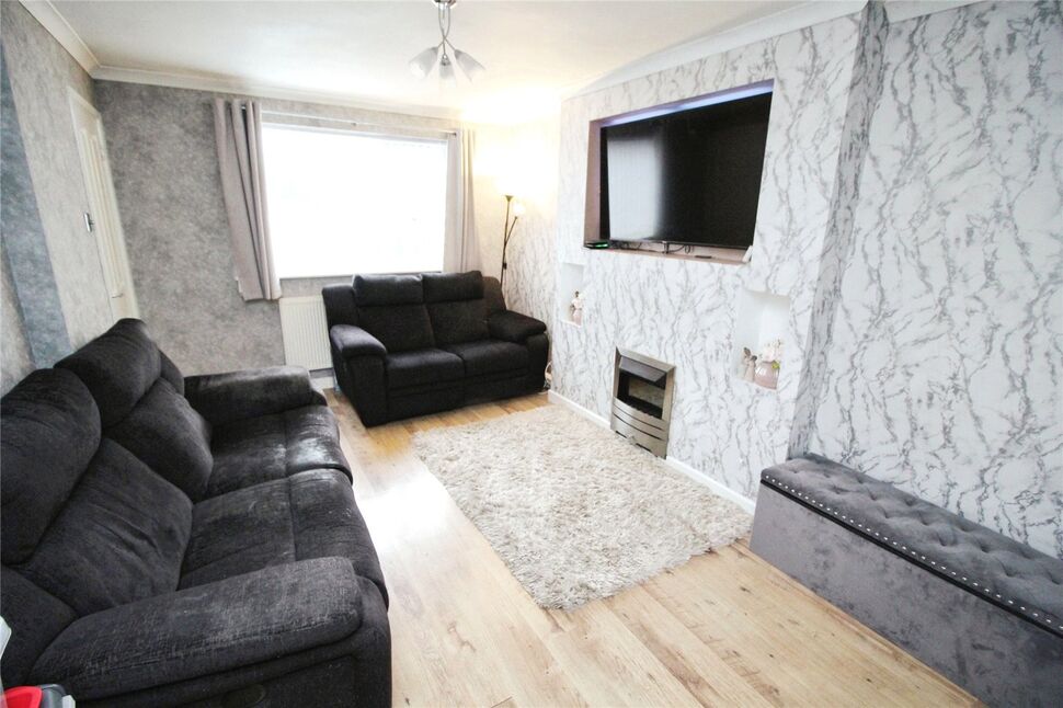 2 bedroom End Terrace House for sale, Hallchurch Road, Dudley, DY2 £