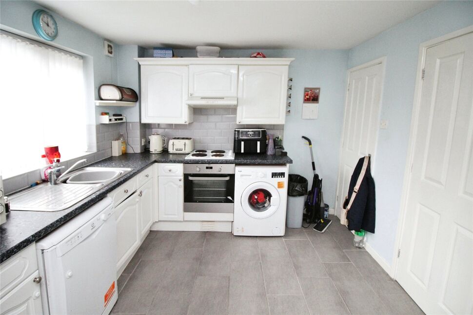 2 bedroom End Terrace House for sale, Hallchurch Road, Dudley, DY2 £