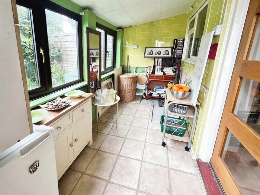 3 bedroom End Terrace House for sale, Marriott Road, Netherton, DY2 £200,000