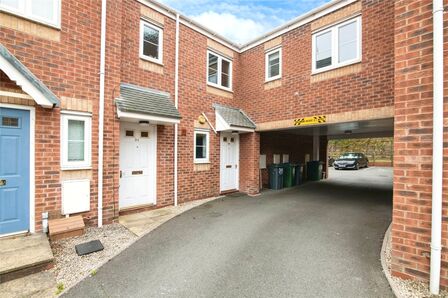 Mehdi Road, 2 bedroom  Flat for sale, £115,000