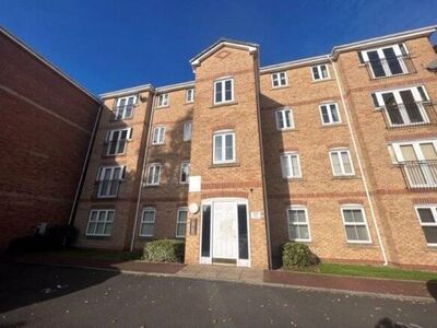 2 bedroom  Flat for sale