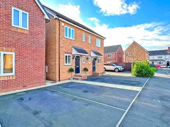 Main image of 2 bedroom House to rent, Thomas Cox Wharf, Tipton, West Midlands, DY4