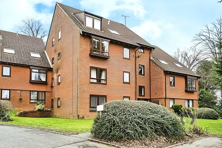 Moncrieffe Close, 1 bedroom  Flat to rent, £665 pcm