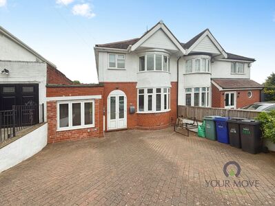 Collis Street, 2 bedroom Semi Detached Flat to rent, &pound;950 pcm