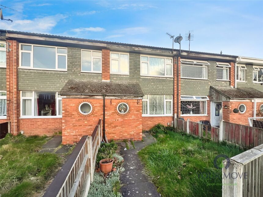 3 bedroom Mid Terrace House for sale