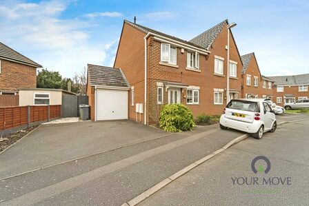 York Crescent, 3 bedroom Semi Detached House for sale, £250,000