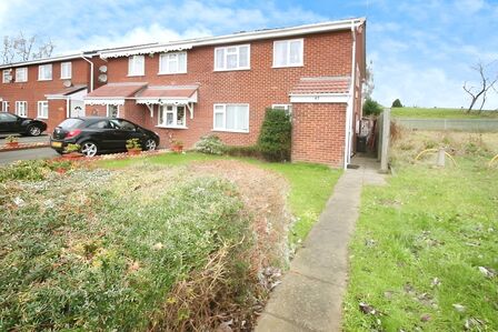 Warren Close, 2 bedroom Flat to rent, &pound;850 pcm