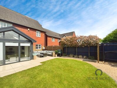 3 bedroom Detached House for sale