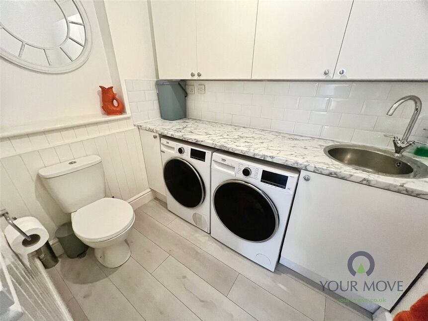 Utility Room / Cloakroom