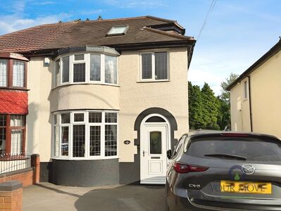 Whitgreave Street, 4 bedroom Semi Detached House for sale, £280,000