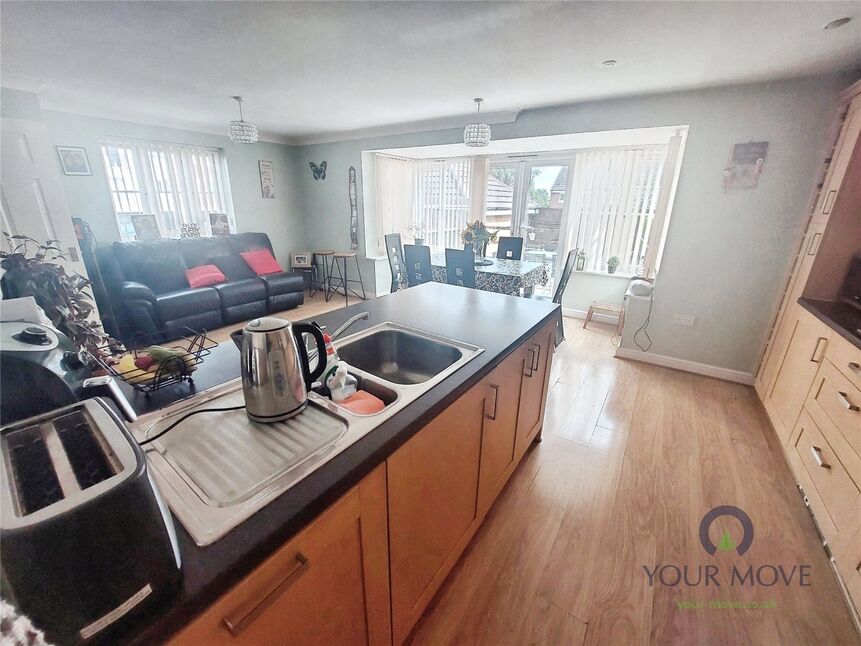Kitchen / Diner