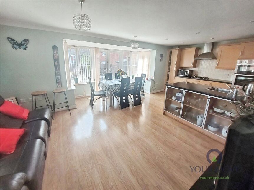 Kitchen / Diner