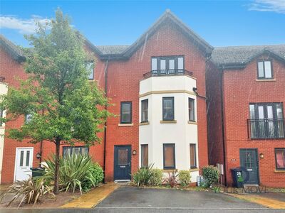 3 bedroom End Terrace House for sale