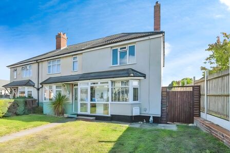 3 bedroom End Terrace House for sale