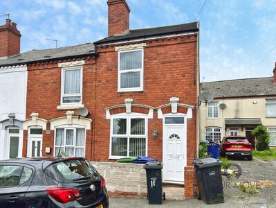 3 bedroom End Terrace House for sale