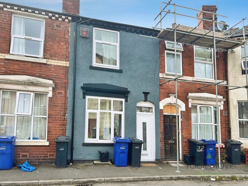 2 bedroom Mid Terrace House for sale