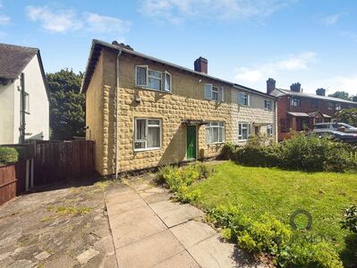 Chantry Avenue, 3 bedroom Semi Detached House to rent, &pound;1,150 pcm
