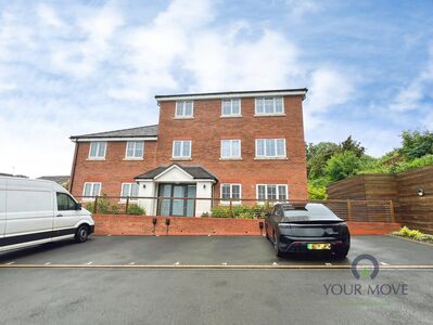 2 bedroom Flat for sale