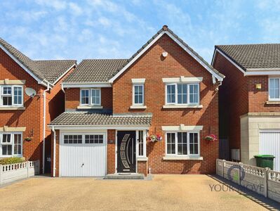4 bedroom Semi Detached House for sale