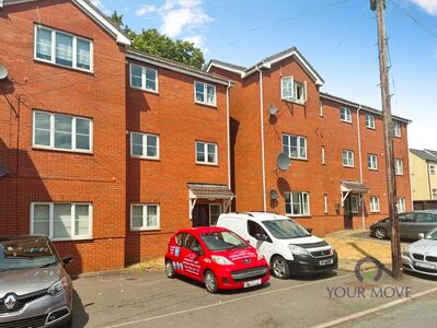 Abberley Street, 1 bedroom Flat for sale, &pound;45,000