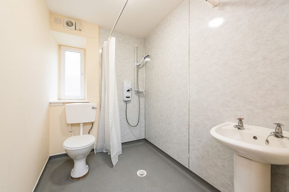 Wet-room / WC