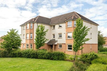 Fieldfare View, 2 bedroom  Flat to rent, £895 pcm