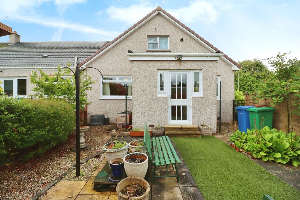 2 bedroom Semi Detached Bungalow for sale, Thimblehall Drive