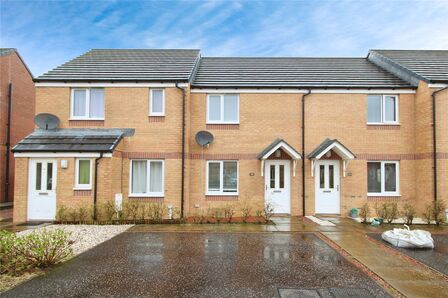 Spowart Drive, 2 bedroom Mid Terrace House to rent, £995 pcm