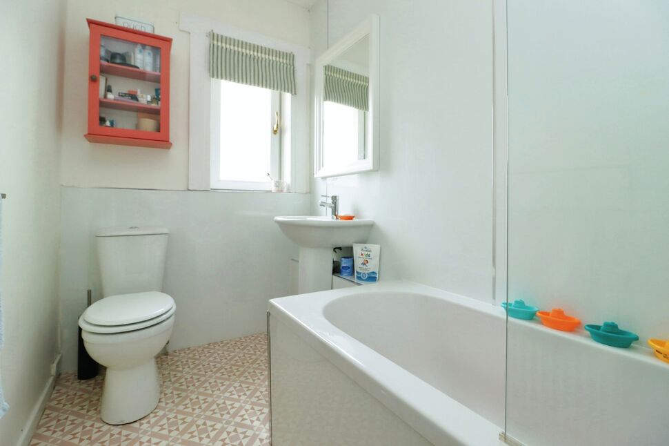 2 bedroom Semi Detached House for sale, Malcolm Street, Dunfermline