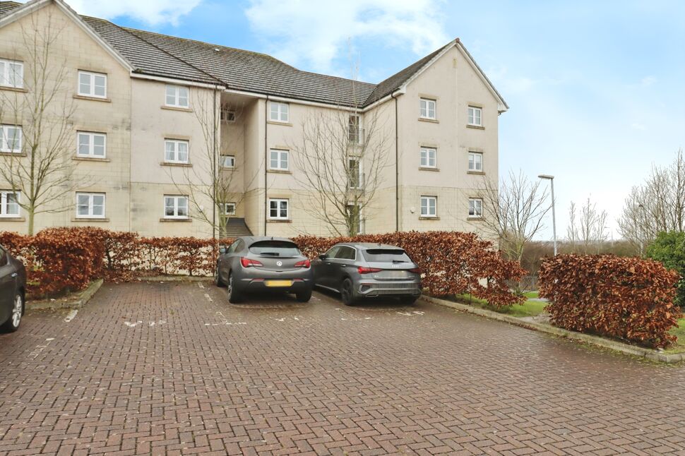 Main image of 2 bedroom  Flat for sale, Plover Crescent, Dunfermline, Fife, KY11
