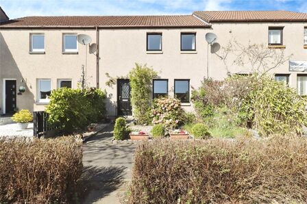2 bedroom Mid Terrace House for sale