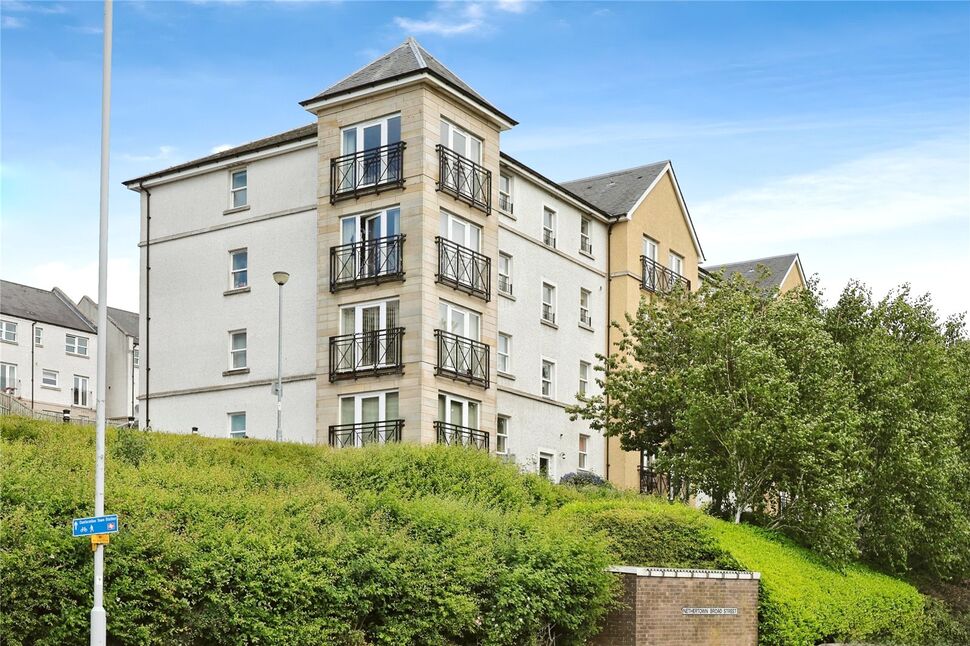 Main image of 2 bedroom Flat for sale, Edmund Place, Fife, KY12
