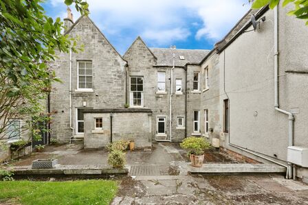 2 bedroom  Flat for sale