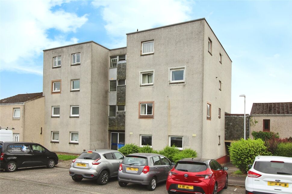 Main image of 2 bedroom Flat to rent, Carlyle Lane, Dunfermline, Fife, KY12