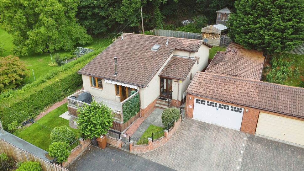 Main image of 4 bedroom Detached Bungalow for sale, Forthbank Place, Low Valleyfield, Fife, KY12